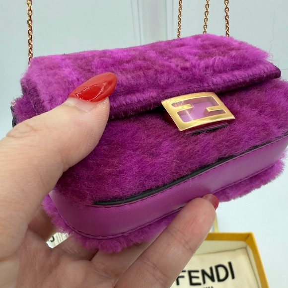 FENDI 2021 Nano Baguette Purple Shearling FF Buckle in Gold - Picture 3 of 7